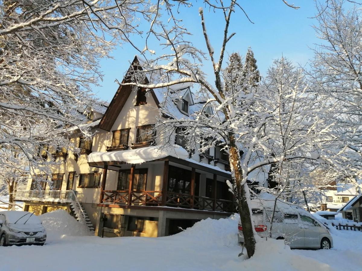 Pilot Lodge 白马村 外观 照片